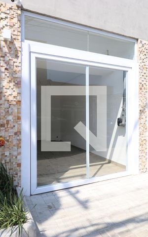 Apartamento à venda com 31m², 2 quartos e sem vagaFachada e portaria