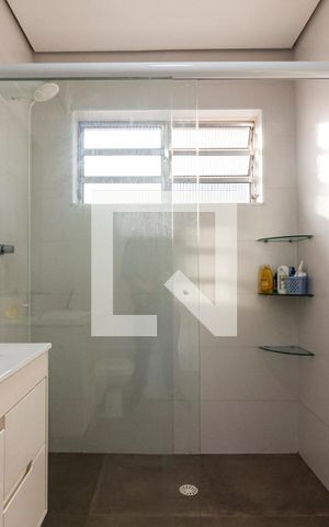 Casa de condomínio para alugar com 30m², 1 quarto e sem vagaBanheiro 