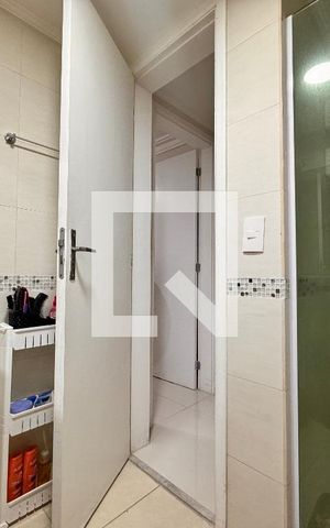 Apartamento à venda com 50m², 2 quartos e 1 vaga Apartamento à venda com 50m², 2 quartos e 1 vagaBanheiro