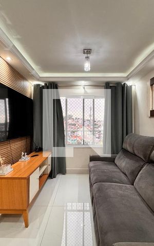 Apartamento à venda com 50m², 2 quartos e 1 vaga Apartamento à venda com 50m², 2 quartos e 1 vagaSala