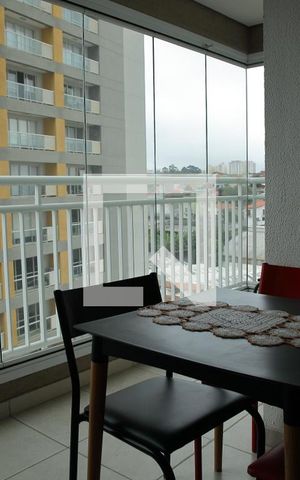 Apartamento para alugar com 74m², 2 quartos e 1 vagaVaranda