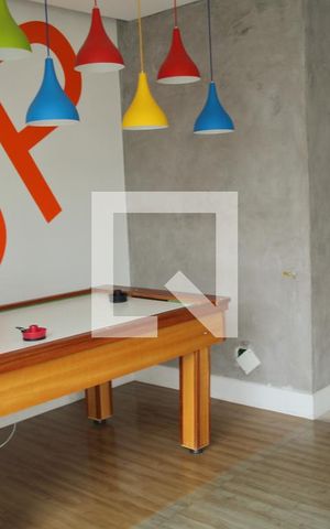 Apartamento para alugar com 74m², 2 quartos e 1 vagaÁrea comum