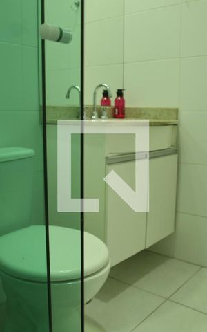 Apartamento para alugar com 74m², 2 quartos e 1 vagaBanheiro