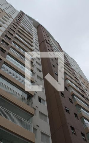 Apartamento para alugar com 74m², 2 quartos e 1 vagaÁrea comum