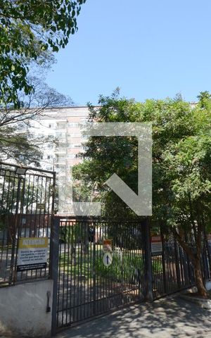 Apartamento para alugar com 38m², 1 quarto e 1 vagaFachada e portaria