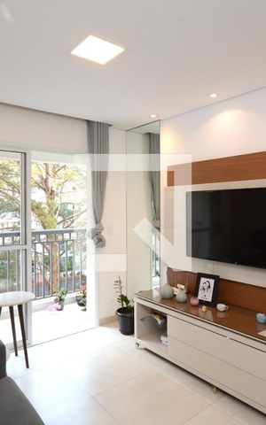 Apartamento para alugar com 38m², 1 quarto e 1 vagaSala