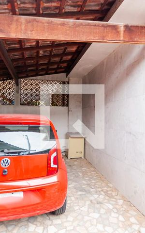 Casa à venda com 175m², 3 quartos e 2 vagas Casa à venda com 175m², 3 quartos e 2 vagasGaragem