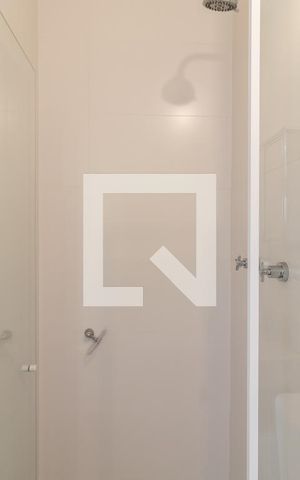 Apartamento à venda com 49m², 2 quartos e 1 vagaBanheiro 2