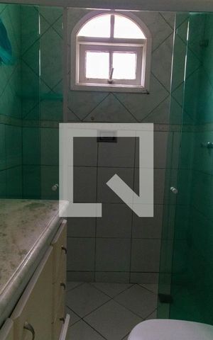 Casa para alugar com 230m², 3 quartos e 3 vagas Casa para alugar com 230m², 3 quartos e 3 vagasBanheiro Quarto 3