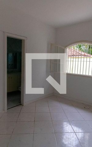Casa para alugar com 230m², 3 quartos e 3 vagas Casa para alugar com 230m², 3 quartos e 3 vagasQuarto 3