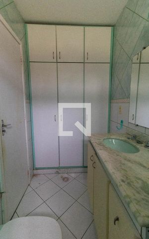 Casa para alugar com 230m², 3 quartos e 3 vagas Casa para alugar com 230m², 3 quartos e 3 vagasBanheiro Quarto 3
