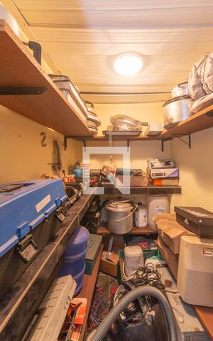 Casa à venda com 268m², 3 quartos e 5 vagas Casa à venda com 268m², 3 quartos e 5 vagasGaragem - Deposito