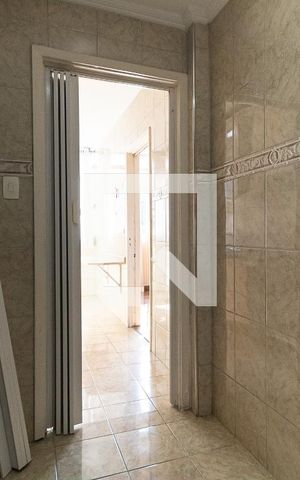 Apartamento à venda com 98m², 2 quartos e 1 vaga Apartamento à venda com 98m², 2 quartos e 1 vagaLavanderia