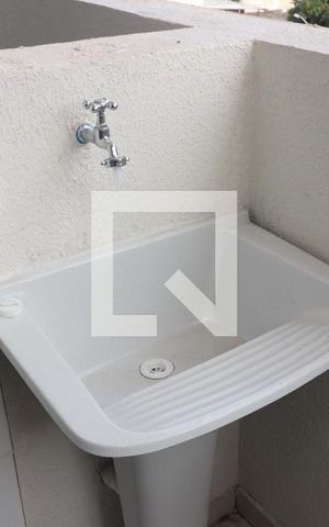 Apartamento à venda com 37m², 1 quarto e sem vagaÁrea de Serviço