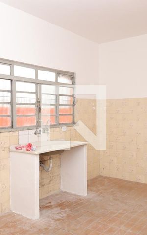 Casa para alugar com 150m², 2 quartos e 1 vagaCozinha