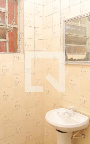 Casa para alugar com 150m², 2 quartos e 1 vagaBanheiro