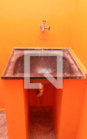 Casa para alugar com 150m², 2 quartos e 1 vagaÁrea de serviço - tanque