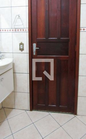 Casa à venda com 125m², 3 quartos e 2 vagasBanheiro 1