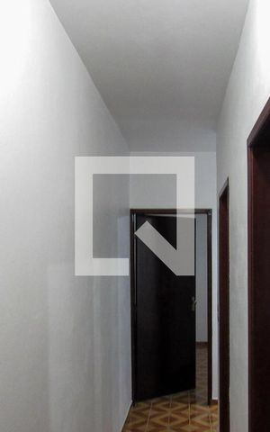 Casa à venda com 125m², 3 quartos e 2 vagasCorredor