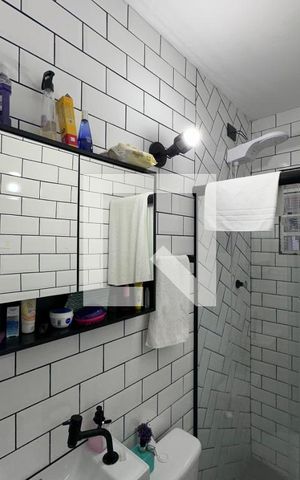 Casa à venda com 146m², 4 quartos e 2 vagasBanheiro da Suíte