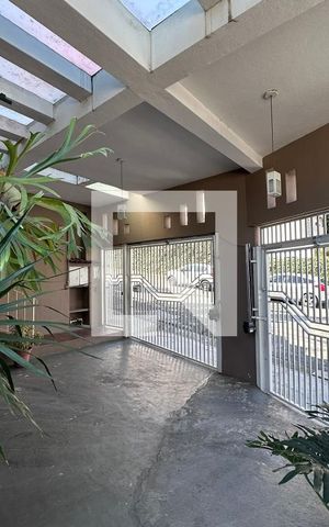 Casa à venda com 146m², 4 quartos e 2 vagasGaragem