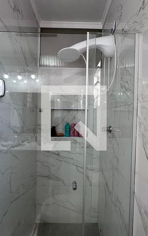 Casa à venda com 146m², 4 quartos e 2 vagasBanheiro