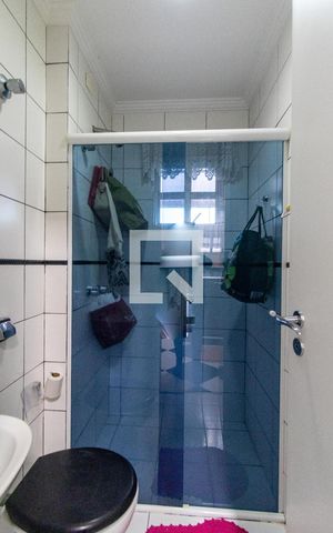 Casa para alugar com 400m², 3 quartos e 8 vagas Casa para alugar com 400m², 3 quartos e 8 vagasBanheiro de Serviço