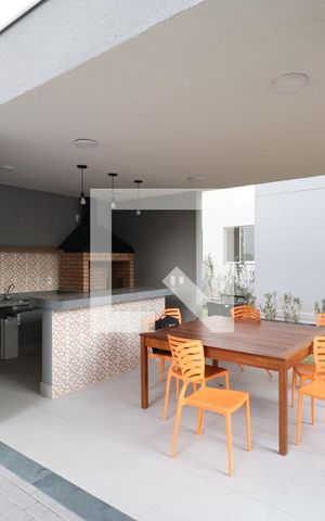 Apartamento à venda com 40m², 2 quartos e sem vagaÁrea comum - Churrasqueira