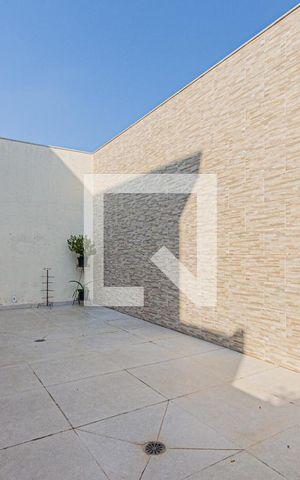 Casa à venda com 400m², 3 quartos e 4 vagas Casa à venda com 400m², 3 quartos e 4 vagasQuintal Andar Inferior
