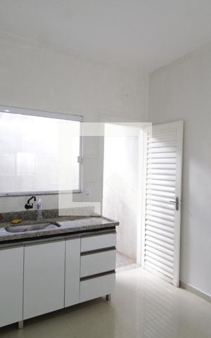 Casa para alugar com 107m², 2 quartos e 1 vagaCozinha