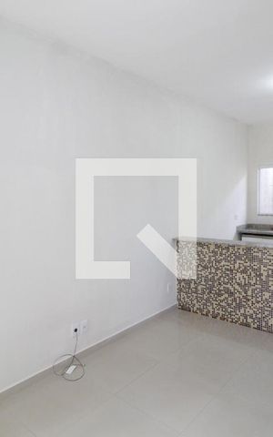 Casa para alugar com 107m², 2 quartos e 1 vagaSala