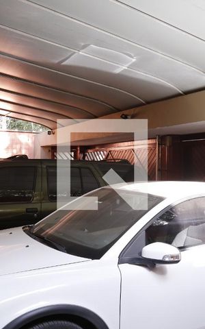 Casa à venda com 620m², 4 quartos e 4 vagasGaragem