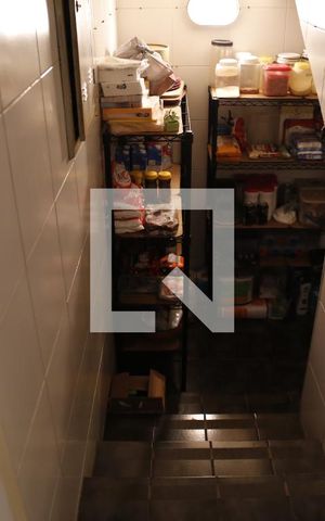 Casa à venda com 620m², 4 quartos e 4 vagasDispensa