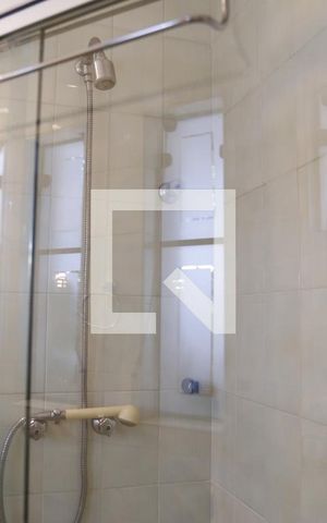 Casa à venda com 620m², 4 quartos e 4 vagasBanheiro da Suíte 2