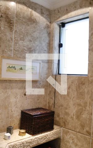 Casa à venda com 620m², 4 quartos e 4 vagasLavabo