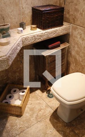 Casa à venda com 620m², 4 quartos e 4 vagasLavabo