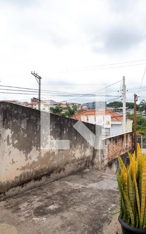 Casa à venda com 75m², 2 quartos e 2 vagasCorredor de Entrada