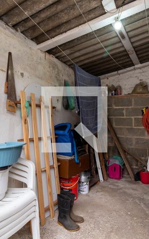Casa à venda com 75m², 2 quartos e 2 vagasÁrea de Serviço