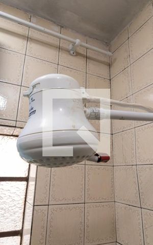 Casa à venda com 75m², 2 quartos e 2 vagasBanheiro