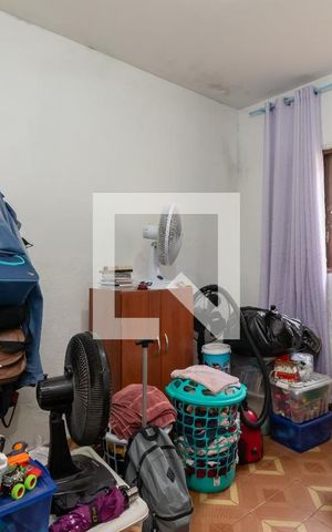 Casa à venda com 75m², 2 quartos e 2 vagasQuarto 2