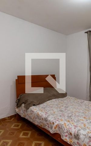 Casa à venda com 75m², 2 quartos e 2 vagasQuarto 1