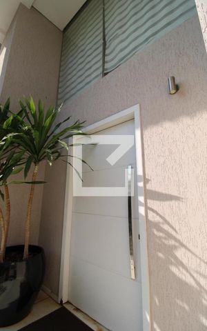 Casa à venda com 437m², 5 quartos e 8 vagasEntrada