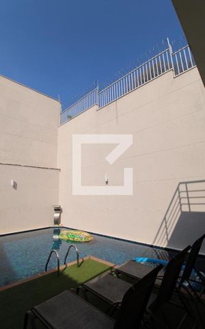 Casa à venda com 437m², 5 quartos e 8 vagasÁrea comum - Piscina