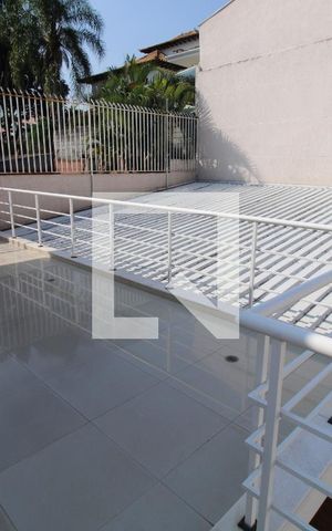 Casa à venda com 437m², 5 quartos e 8 vagasVaranda