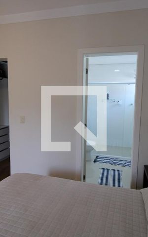 Casa à venda com 437m², 5 quartos e 8 vagasSuíte 1