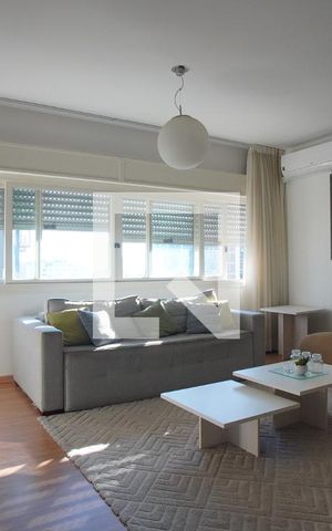 Apartamento para alugar com 159m², 5 quartos e sem vagaSala
