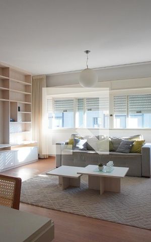 Apartamento para alugar com 159m², 5 quartos e sem vagaSala