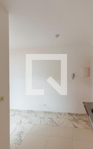 Apartamento para alugar com 100m², 2 quartos e 1 vaga Apartamento para alugar com 100m², 2 quartos e 1 vagaCozinha