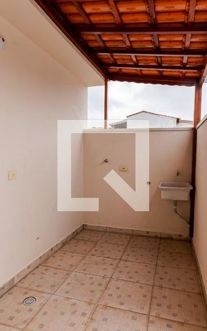 Apartamento para alugar com 100m², 2 quartos e 1 vaga Apartamento para alugar com 100m², 2 quartos e 1 vagaÁrea de Serviço