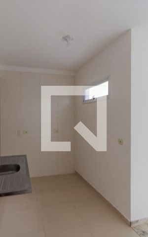 Apartamento para alugar com 100m², 2 quartos e 1 vaga Apartamento para alugar com 100m², 2 quartos e 1 vagaCozinha